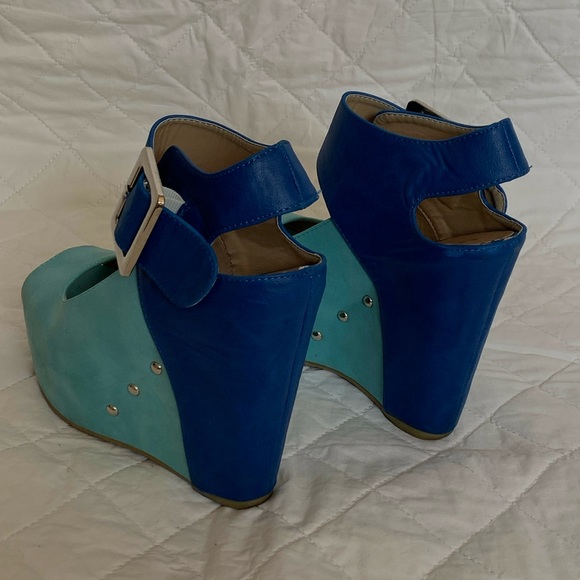 Yoki Wedges size 7. - Picture 3 of 5